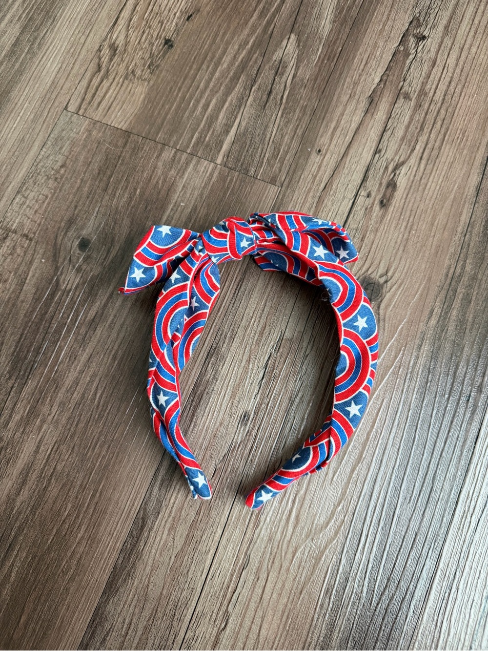 NWOT Captain America Bow Headband